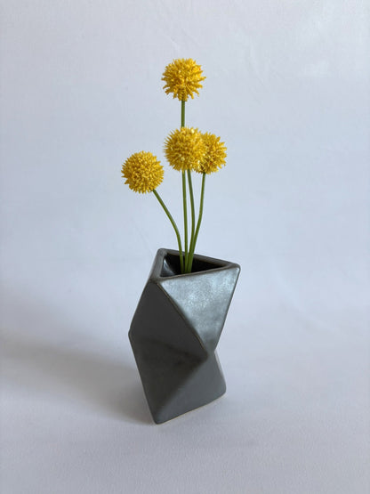 Delta Vase